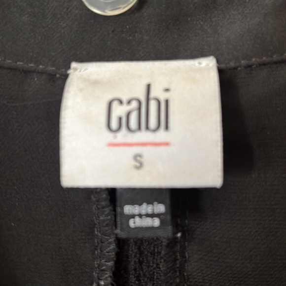 CAbi 3266 Jagger Top Lace Sleeveless Blouse Size Small Black Lace Inserts - Picture 3 of 14